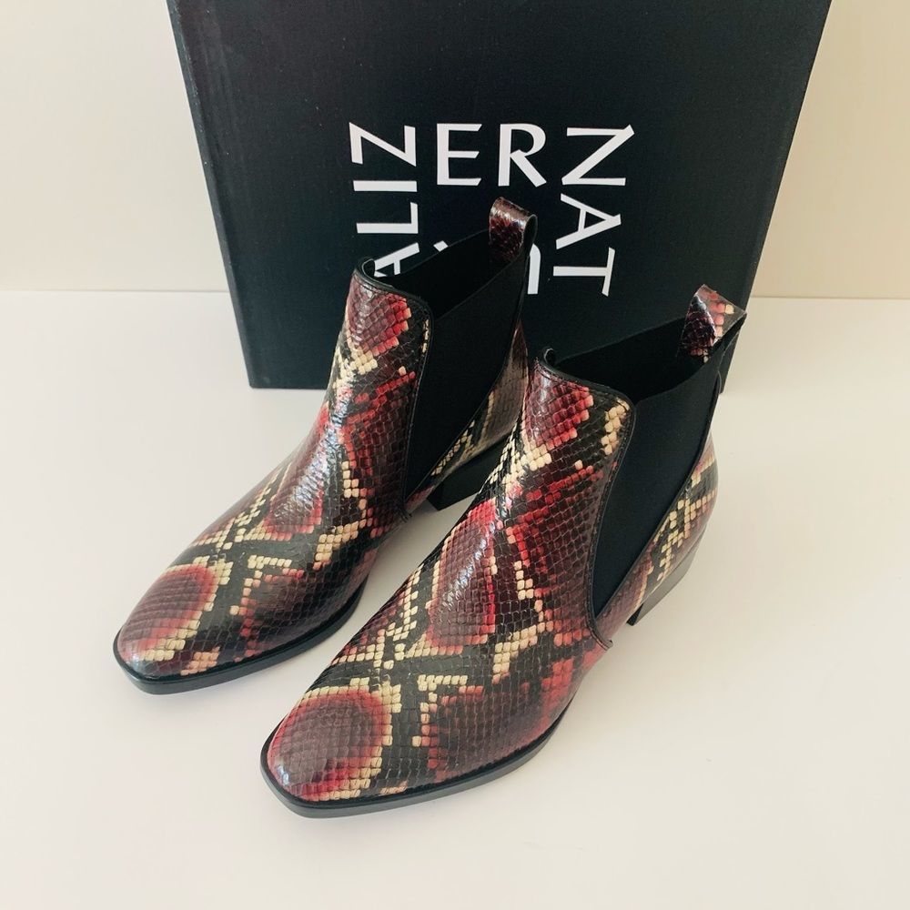 NWT Naturalizer Hailey Snakeskin Chelsea Ankle Boots Women Size 6 Preppy